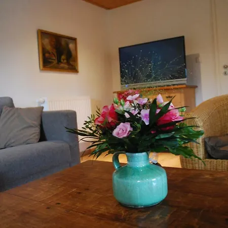 Unter Eichen בית נופש